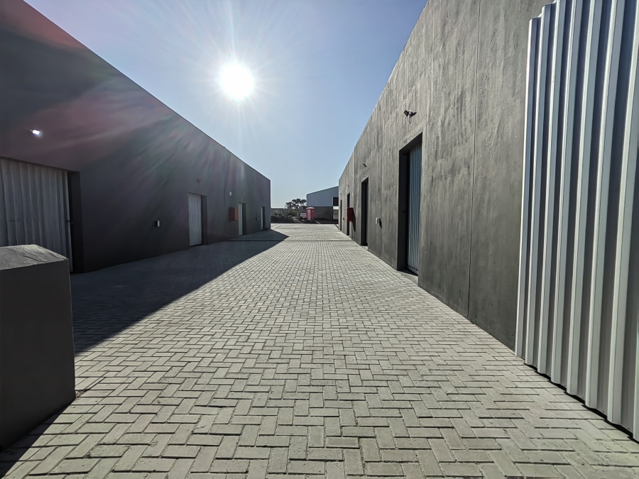 To Let commercial Property for Rent in Aalwyndal Western Cape
